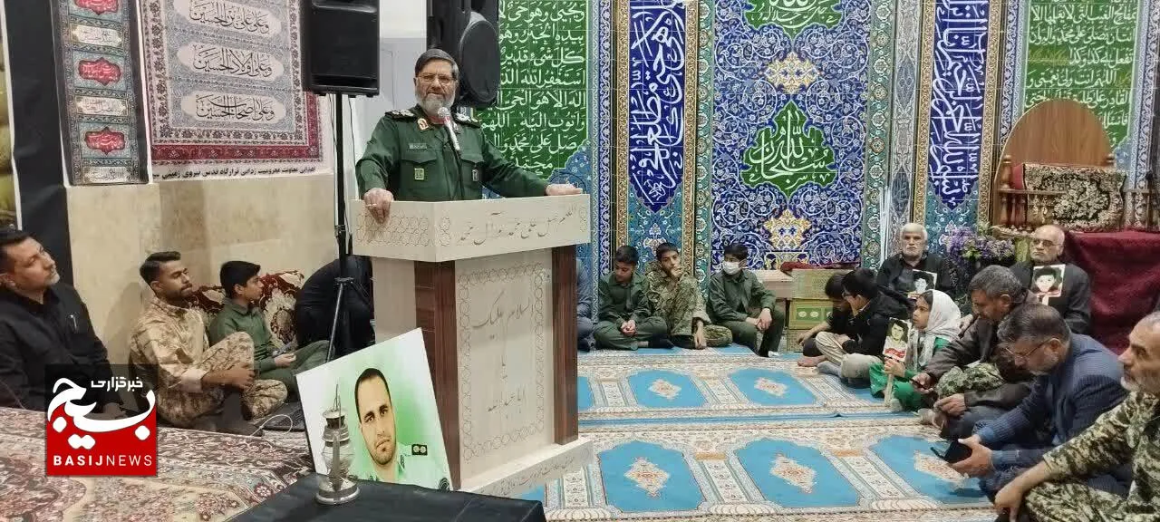 روشن نگه داشتن چراغ حق پیروزی، با بصیرت ملت ایران