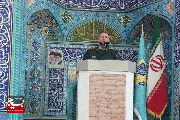 هفته دفاع مقدس نماد گفتمان مقاومت و اتحاد ملت جمهوری اسلامی است