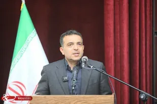 اعتماد به جوانان، رمز موفقیت انقلاب اسلامی است