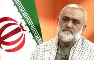 اقتصاد و صنایع خط مقدم جنگ ما با دشمن هستند