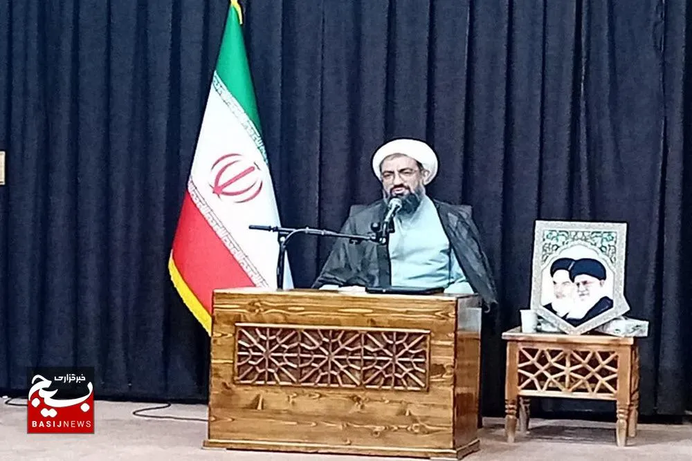 قلم خبرنگاران در مدیریت و مشکلات جامعه اثر دارد