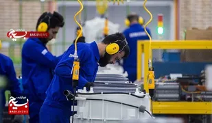 بسیج کارگری با ارائه راهکارهای عملی نقش موثری در رفع موانع تولید ایفا می کند &nbsp; &nbsp;