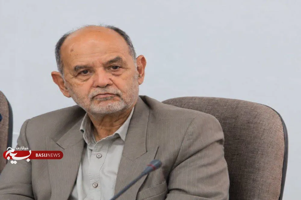 روایت مبارز انقلابی کبودراهنگ از قیام ۵ آبان ۱۳۵۷
