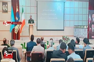 ایستادگی در برابر تهدیدات دشمنان
