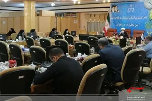 اخبار بگونه ای  تباشد که رسانه های معاند از آن علیه ملت ما استفاده کنند