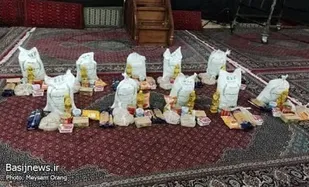 تهیه و توزیع تعدادی بسته ی معیشتی ویژه خانواده های آبرومند