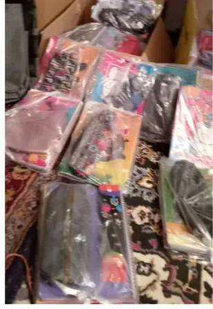 توزیع ۲۰۰ بسته آموزشی و ۱۵۰ دست لباس بین دانش&zwnj; آموزان محروم روستاهای باغملک