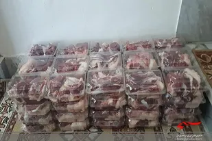 145 کیلو کوشت نذری بین نیازمندان هیرمند توزیع شد