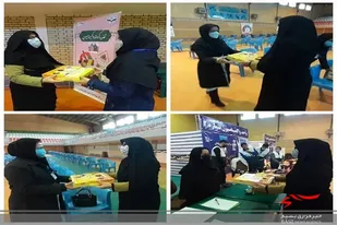 تجلیل از خواهران بسیجی همکاری  کننده در مراکز واکسیناسیون در زاهدان