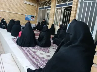 بصیرت یعنی با استفاده&zwnj;ی درست از فضای مجازی، آن را بستری برای گسترش فعالیت هایمان قرار دهیم