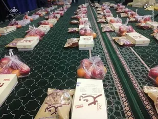 توزیع۳۵۰ بسته آجیل شب یلدا و بسته غذایی در بین نیازمندان شهرستان خدابنده