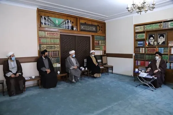 ایستادگی در برابر هجمه‌ دشمنان نیازمند حرکت جهادی است