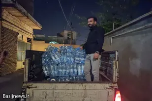 توزیع ۸۴۰۰ عدد آب معدنی با همت بسیجیان همدان