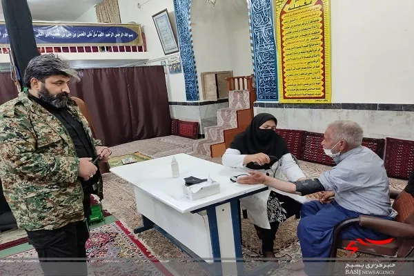 برپایی ایستگاه سلامت ویزیت رایگان در زاهدان