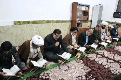«محفل انس با قرآن کریم» در روستای حاضرمیل  در شهرستان دهلران استان ایلام