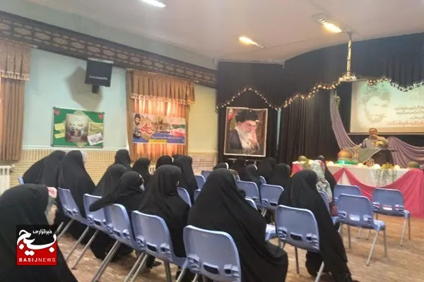اگر توانستیم در فتنه‌ها بر دشمن فائق آییم از دستاوردهای سوم خرداد است