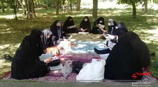 نشست صمیمی فرمانده حوزه بسیج حضرت زینب (س) با فرماندهان پایگاه های تابعه بجنورد