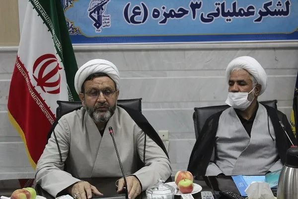 باید برای تعمیق معنویت، معرفت دینی و بصیرت‌افزایی بیشتر تلاش شود