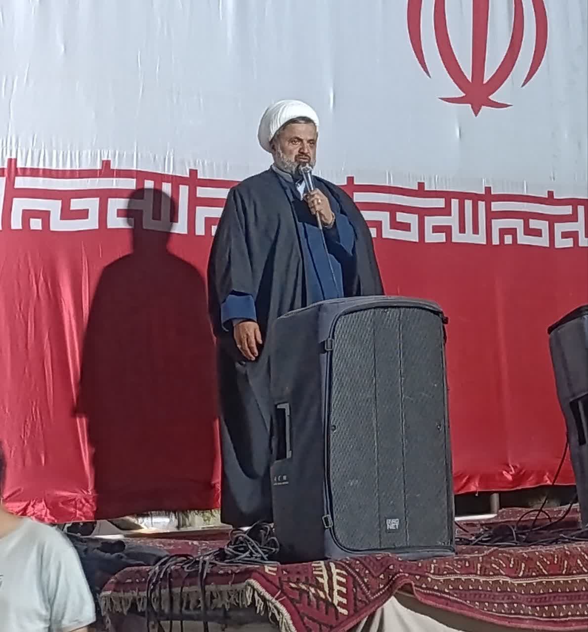 امنیت پایدار در سایه همبستگی مردم و مجاهدت حافظان امنیت محقق می‌شود