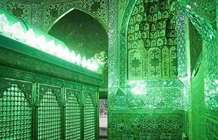 غبارروبی امامزاده سهل&zwnj;&zwnj;بن علی(ع) خمین