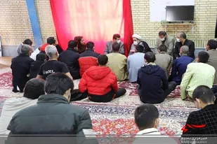 حضور نماینده ولی&zwnj;فقیه در استان در مرکز جامع درمان معتادین متجاهر زاهدان