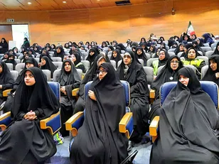 رستاخیز زنان مشهد: روایتی از نقش محوری زنان در انقلاب و تمدن‌سازی نوین اسلامی
