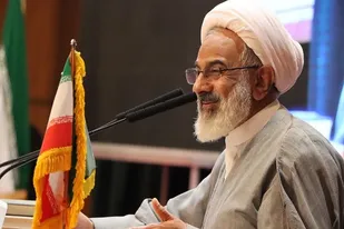 منطق ما در مبارزه با استکبار باید منطق قرآنی باشد