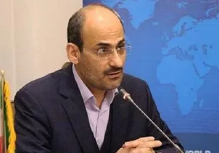 سوگواره شعر فاطمی نویدبخش روند رو به کمال ادبیات آئینی