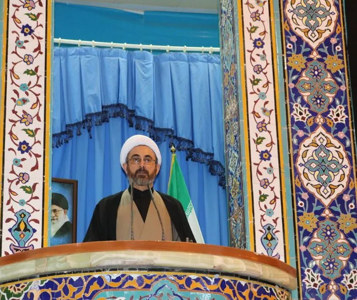 تقدیر امام‌جمعه ایلام از زحمات نیروی های خدوم فراجا
