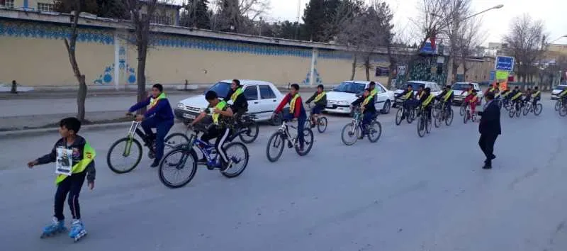 همایش دوچرخه سواری در لردگان