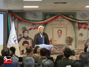 یکی از دستاوردهای دفاع مقدس نهادینه شدن فرهنگ ایثار و مقاومت بود