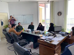 حضور مسئولان بسیج ادارات در کارخانه زرین ذرت شاهرود