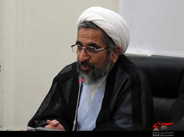 شهید مطهری (ره) شهید مبارزه با تفکّرات انحرافی بود