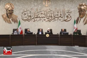 هم‌اندیشی نخبگان راه‌حل مشکلات قزوین است