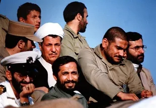 هاشمی رفسنجانی با چه هدفی جانشین فرمانده کل قوا شد؟
