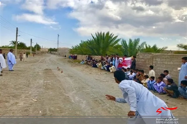 جشنواره بازی‌های بومی و محلی در بخش دامن ایرانشهر برگزار شد.