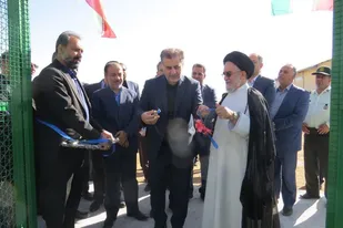 مجموعه فرهنگی و ورزشی و رفاهی کارگران ابرکوه افتتاح شد
