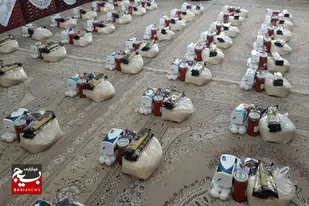 &zwnj; ۶۵۰ بسته معیشتی و کمک تحصیلی در بردسکن توزیع شد