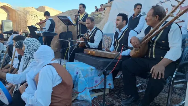 جشنواره شیره پزی مزار 