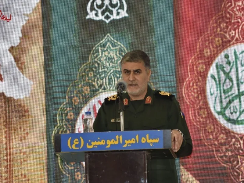 شهید سلیمانی تأثیری بی‌پایان در دل‌های مردم و مکتبی همیشه زنده دارد