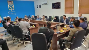 نشست ارزیابی عملکرد کانون بسیج اساتید تربت&zwnj;جام؛ تأکید بر هم&zwnj;افزایی تشکیلاتی و جهاد فرهنگی و تبیینی