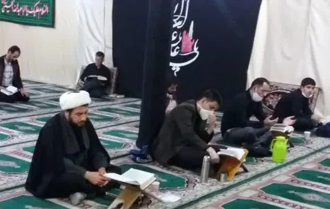 احیای شب های قدر با حضور بسیجیان در مسجد جامع خوانسار