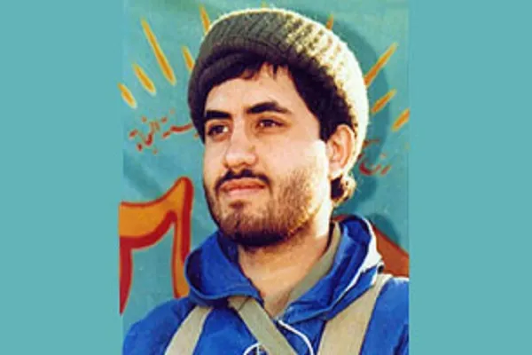 برای شهید اصغر توانا و مادرش که به او پیوست