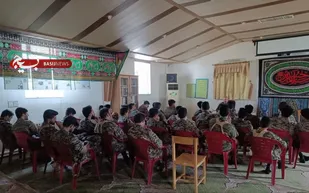 برگزاری دوره آموزش تکمیلی بسیجیان در مهریز