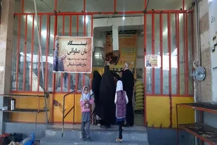 توزیع نان صلواتی به مناسب سالگرد سردار دل&zwnj;ها در فارس