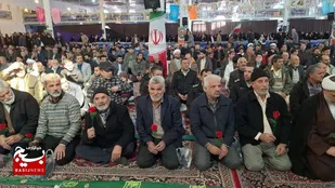 تربت&zwnj;جام در طلیعه فجر انقلاب، غرق در عطر و یاد امام(ره)+تصاویر و فیلم