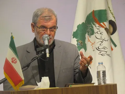 همایش ادبی شعر شهود در شهرستان زرندیه