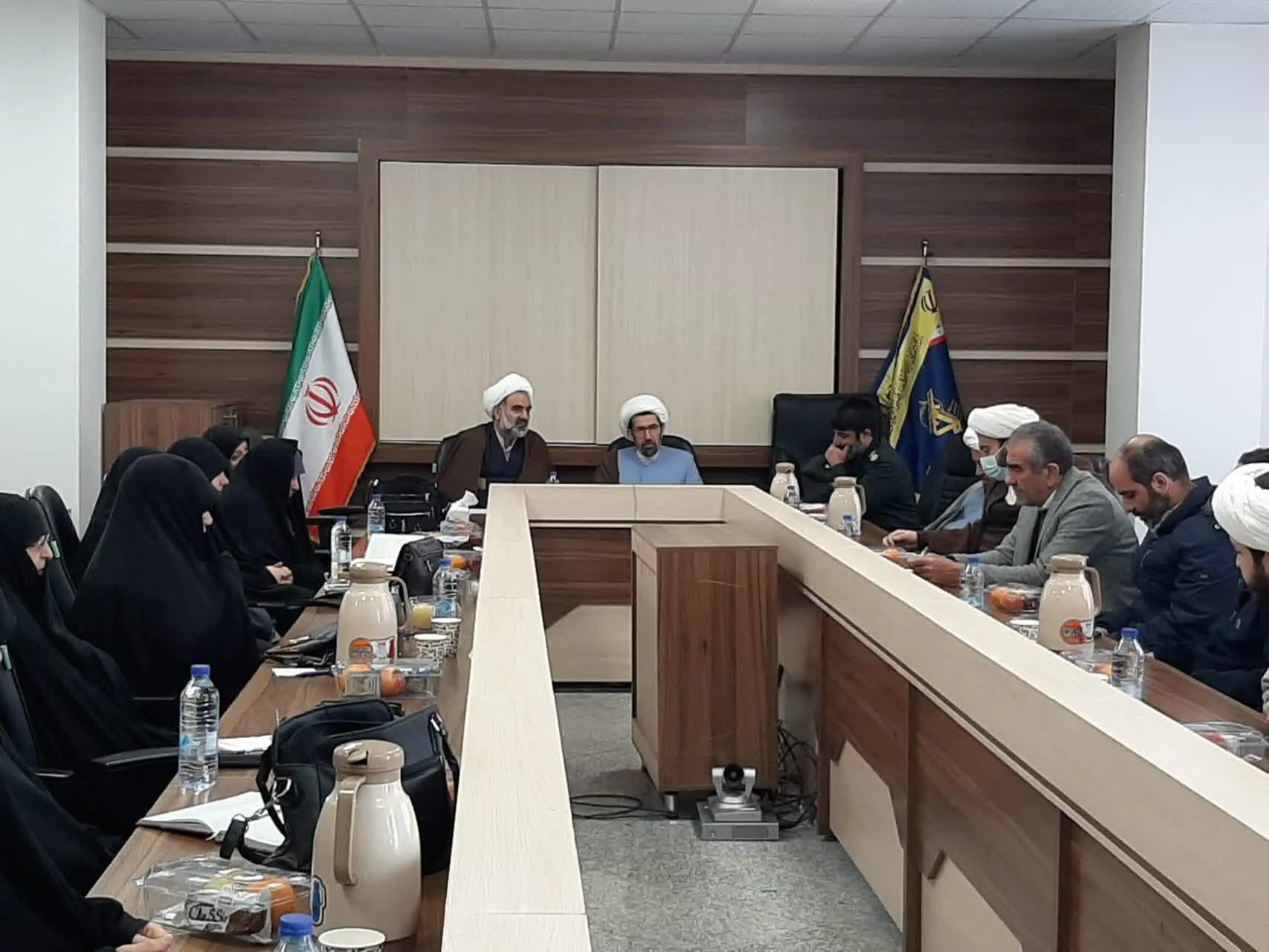 حجت الاسلام معبودی بسیج را لشگر مخلص خدا دانست و حضور و وقت بسیجیان را از اخلاص آنها دانست و ما هر چه داریم از برکت بسیج است