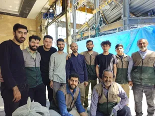آواربرداری و پاکسازی منازل آسیب&zwnj;دیدۀ شهر تهران توسط دانشجویان بسیجی گلستان