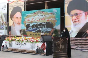 همایش "زن الگوی تاریخ ساز" و تجلیل از 40 بانوی ایثارگر استان